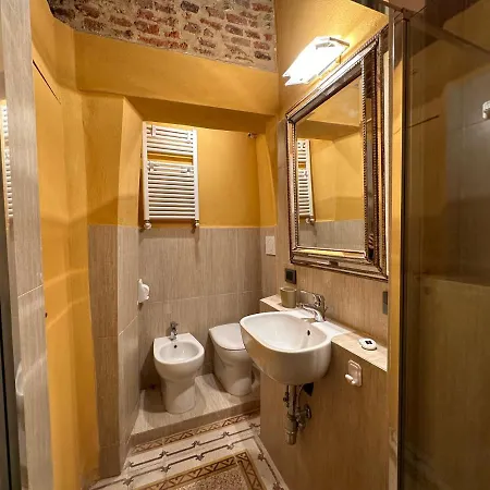 Apartment Torre Guinigi - Anfiteatro W/courtyard